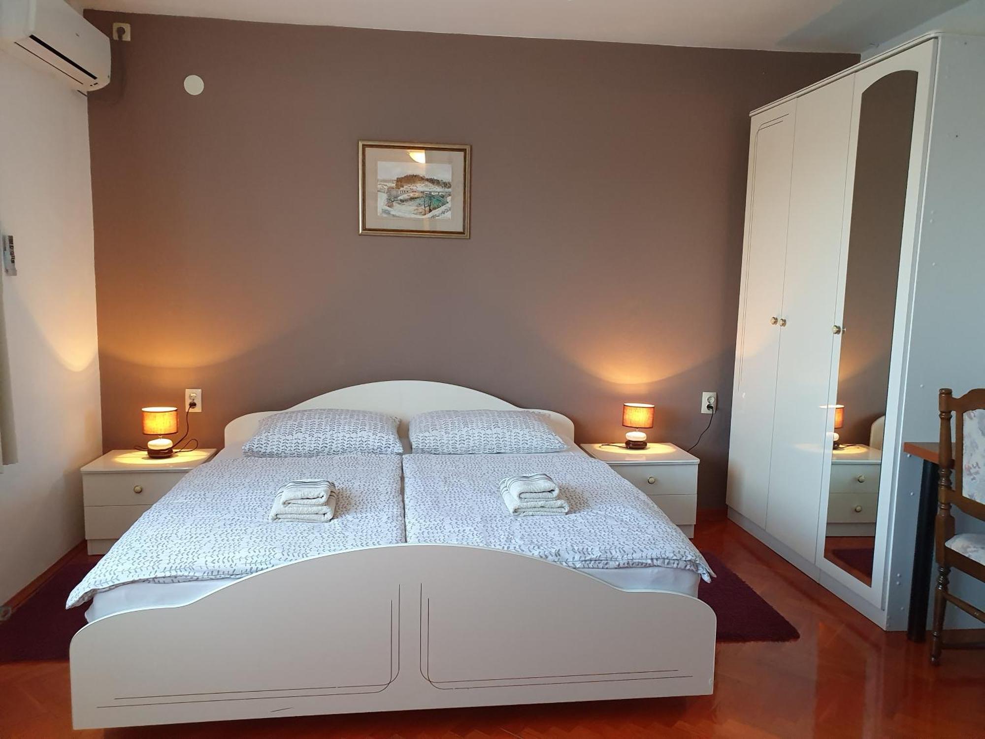 Guesthouse Vila سلوني المظهر الخارجي الصورة