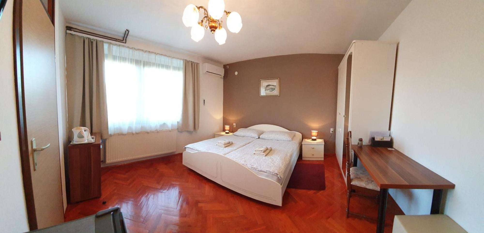 Guesthouse Vila سلوني المظهر الخارجي الصورة