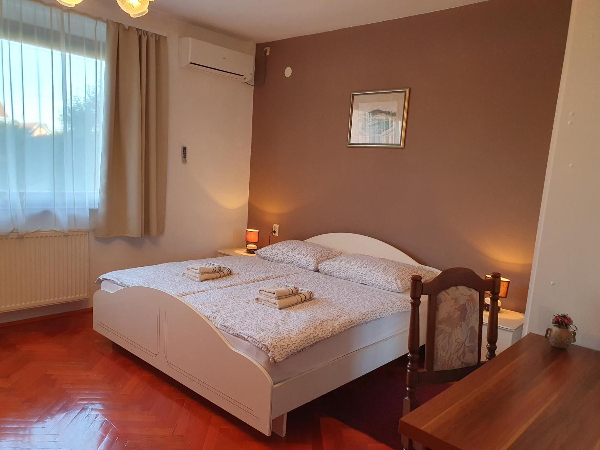 Guesthouse Vila سلوني المظهر الخارجي الصورة