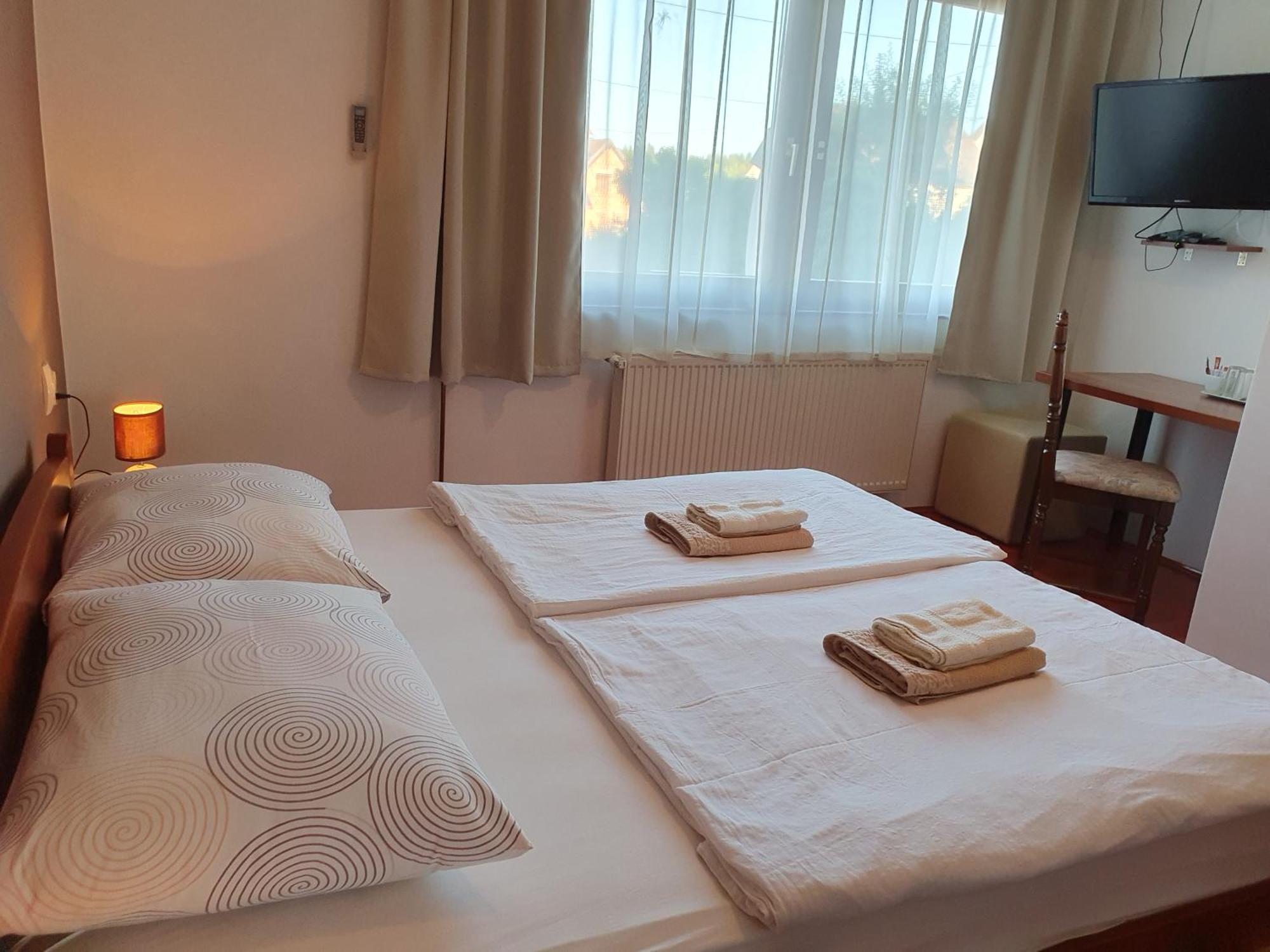 Guesthouse Vila سلوني المظهر الخارجي الصورة