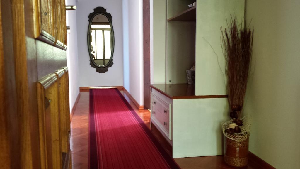 Guesthouse Vila سلوني الغرفة الصورة